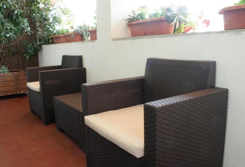 غرفة قياسية مزوَّدة بتراس, Agriturismo La Quiete