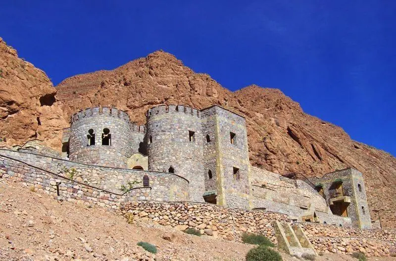 スタンダード４人部屋, Auberge Le Festival Todra Gorge