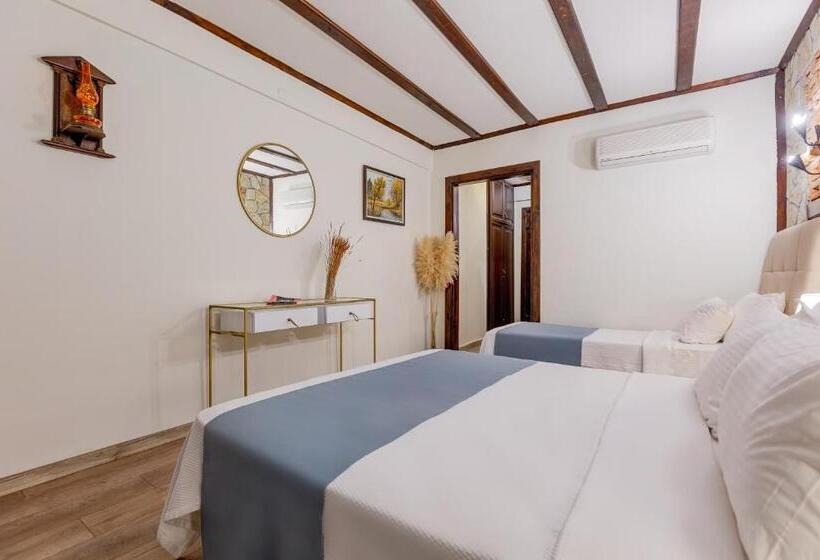 اتاق استاندارد سه نفره, Papazlıkhan