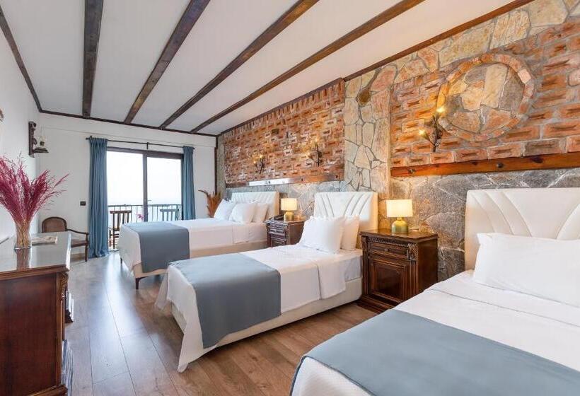 اتاق استاندارد چهار تخته, Papazlıkhan