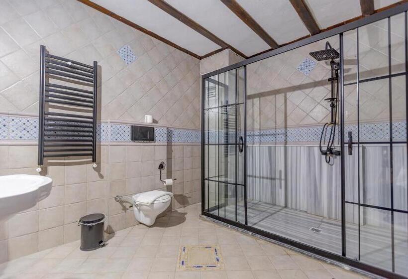 سوییت, Papazlıkhan