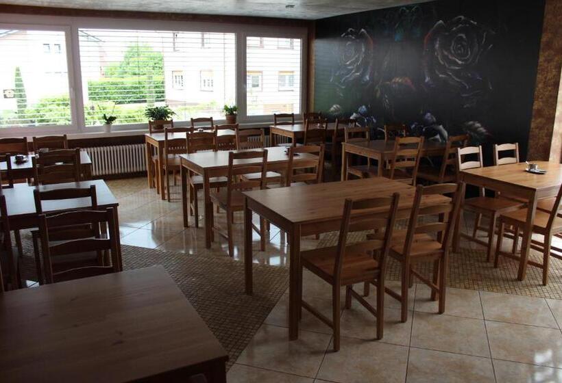 适合残疾人使用的标准间, Gästehaus Mama