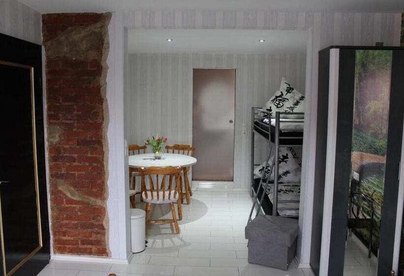 高品质的四人房间, Gästehaus Mama