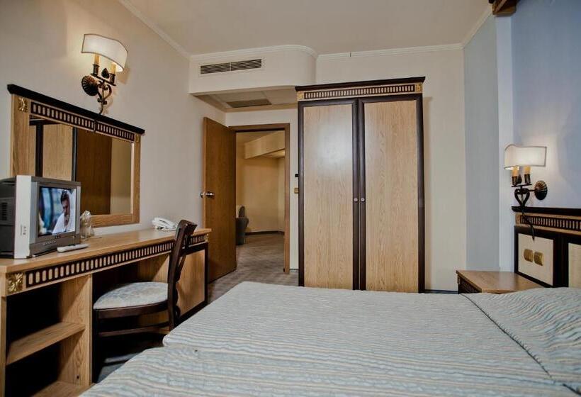 Люкс Боковой Вид на Море, Atrium Beach Hotel All Inclusive