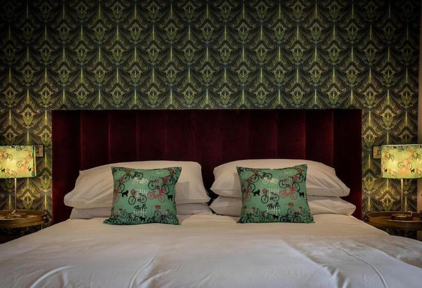 חדר דחוקס עם מיטת קינג, Broomhill Estate Boutique Art