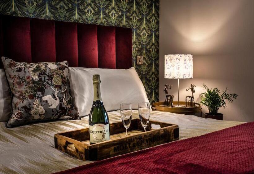 חדר דחוקס עם מיטת קינג, Broomhill Estate Boutique Art