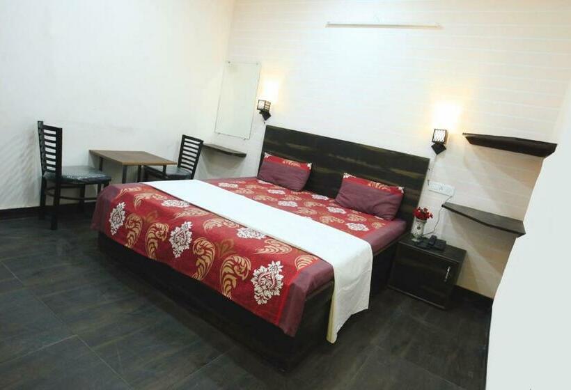 חדר דלוקס, Syal Inn