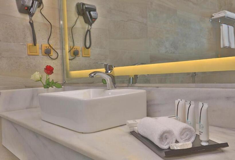 جناح إدارى, Paradise Elite Hotel Tahlia