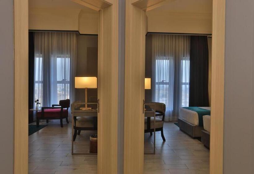 جناح إدارى, Paradise Elite Hotel Tahlia