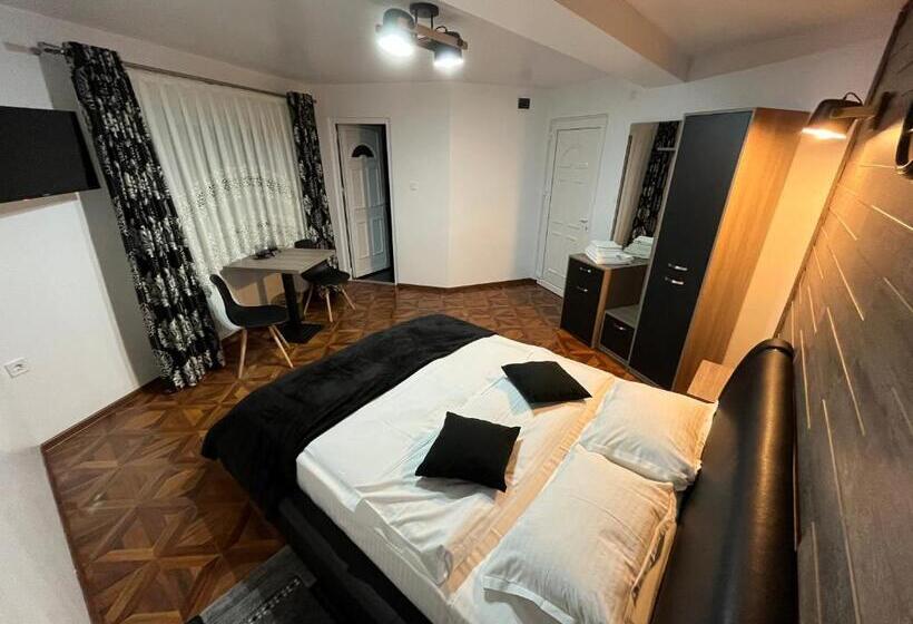 غرفة قياسية, Dry Valley