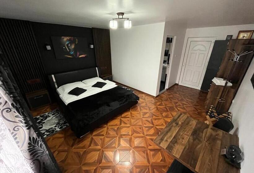 غرفة قياسية, Dry Valley