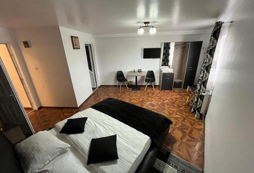 غرفة قياسية, Dry Valley