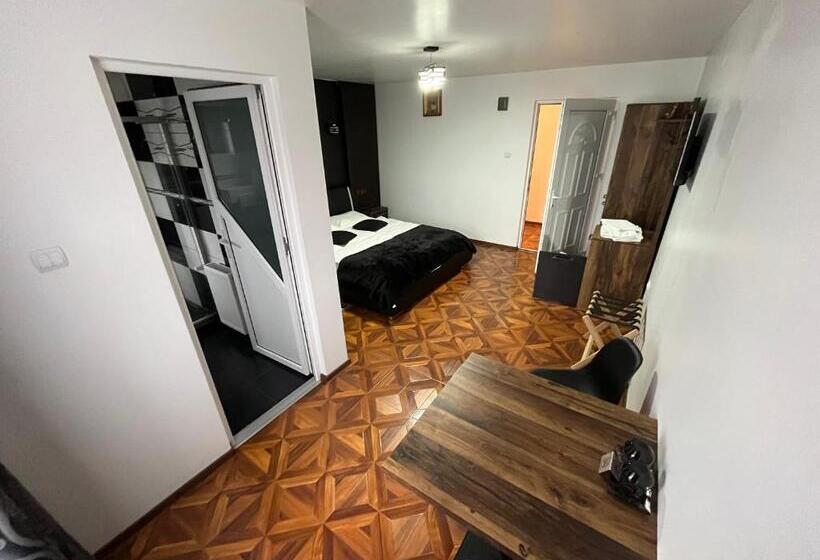 غرفة قياسية, Dry Valley