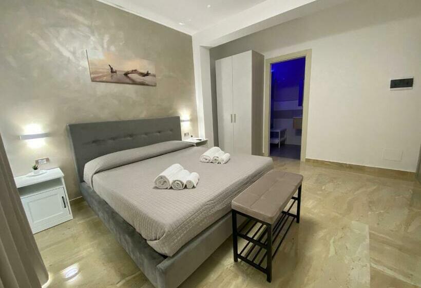 标准间带阳台, Avola My House B&b