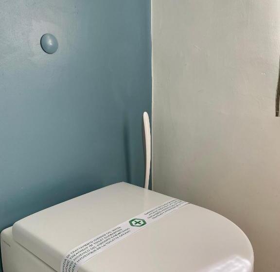 اتاق استاندارد سه نفره, B&b Monteverdi L'arancio