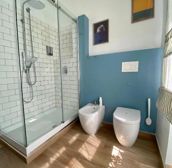 اتاق استاندارد سه نفره, B&b Monteverdi L'arancio