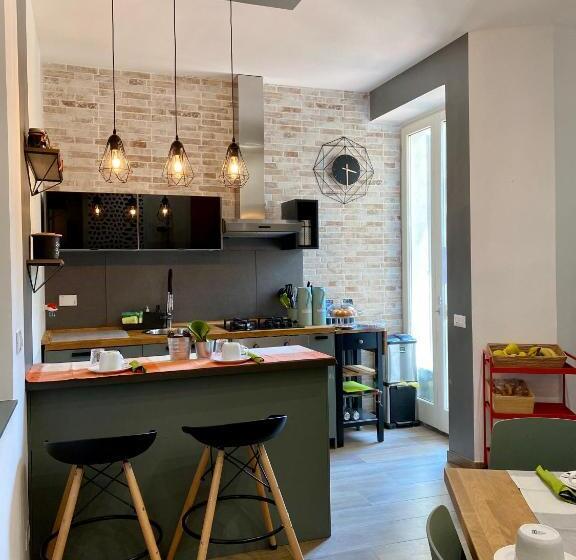 اتاق استاندارد, B&b Monteverdi L'arancio