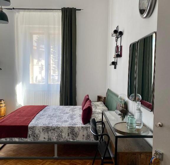 اتاق استاندارد سه نفره, B&b Monteverdi L'arancio