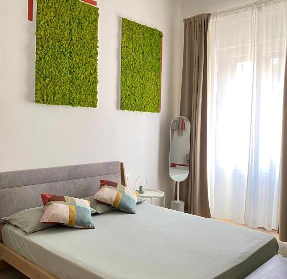 اتاق استاندارد, B&b Monteverdi L'arancio