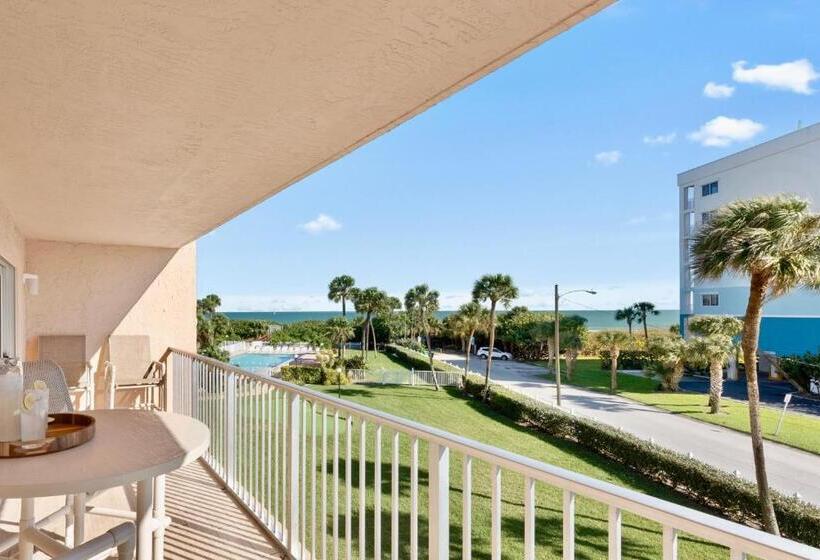 Apartamento 1 Dormitório com Sacada, Cocoa Beach Towers