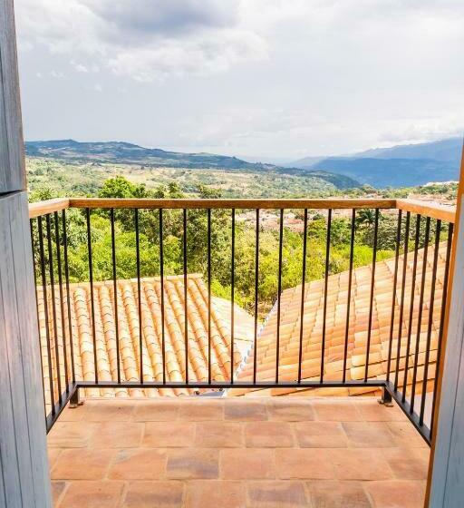 带阳台的豪华间, Casa Guatí