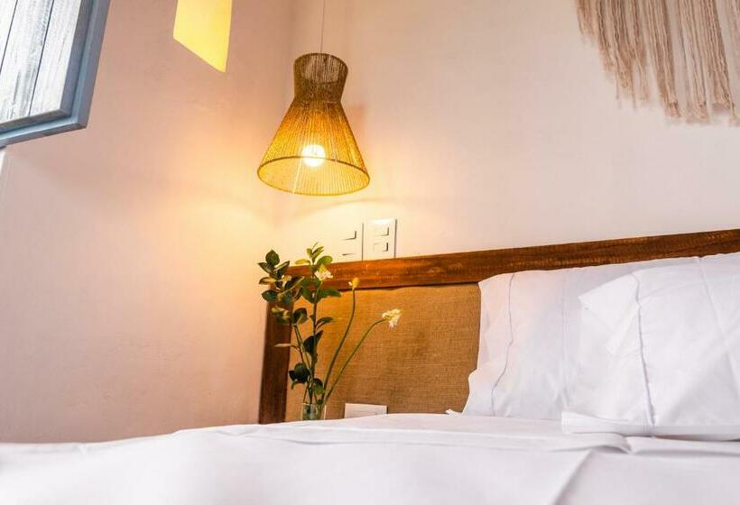 バルコニー付きデラックスルーム, Casa Guatí