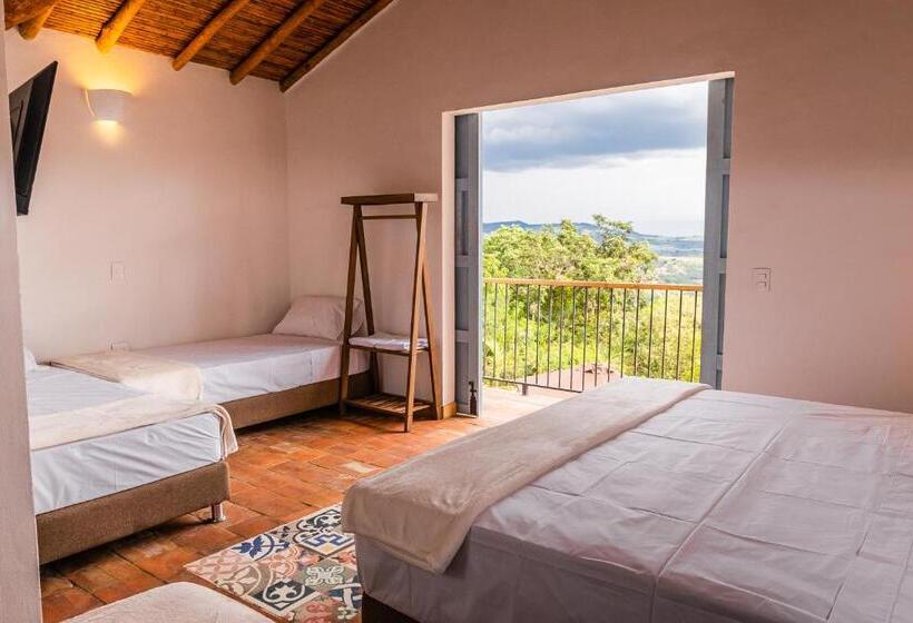 ファミリールーム, Casa Guatí