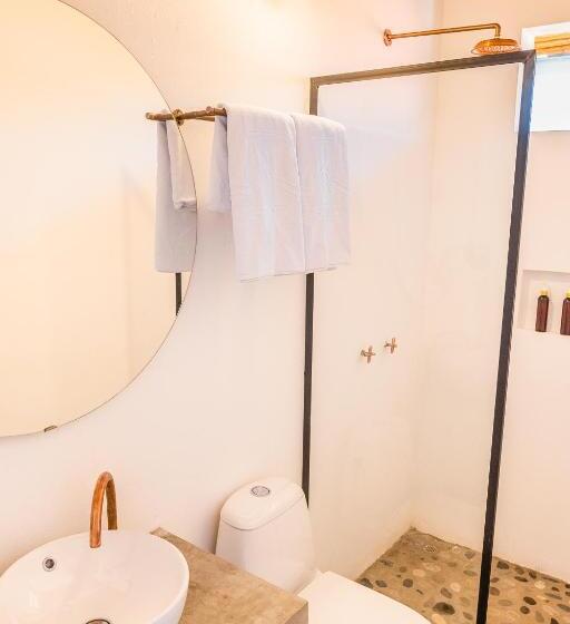 家庭间, Casa Guatí