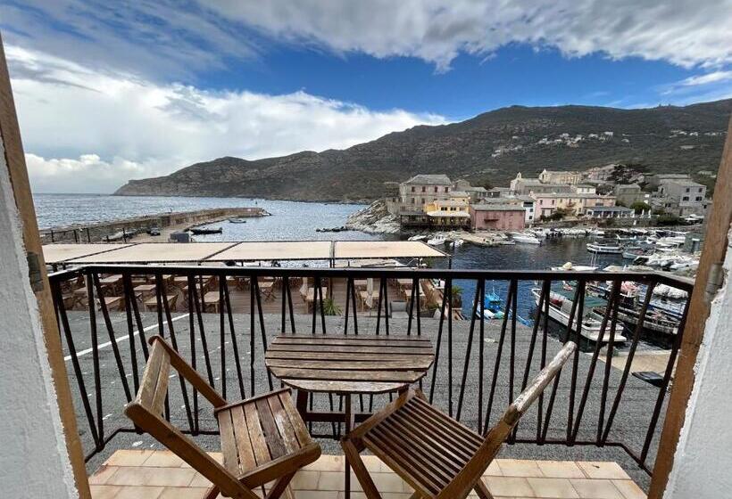 Номер Deluxe Вид на Море с Балконом, Hôtel De La Jetée