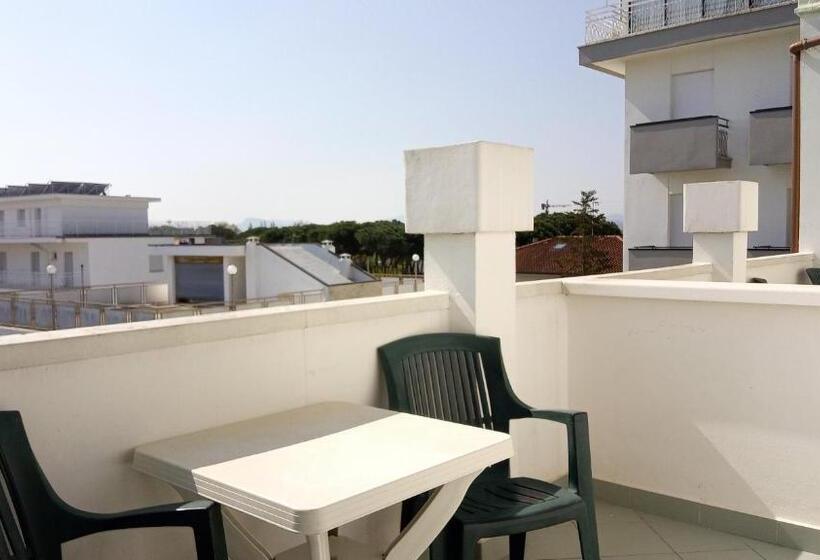 스탠다드 트리플 발코니 룸, Venezia Beach