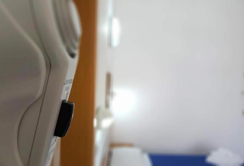 발코니가 있는 4인용 스탠다드 룸, Venezia Beach