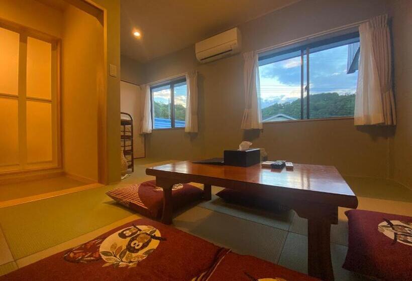 Standaard Driepersoonskamer, 白浜の宿　 蘭