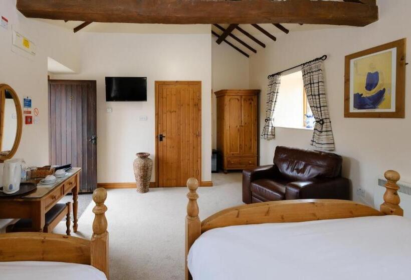 Номер Стандарт, Church Farm Lodge