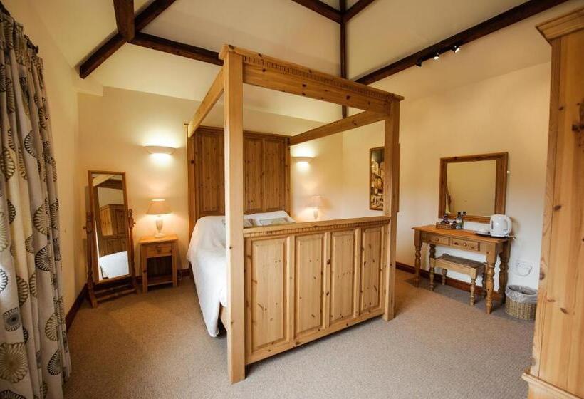 Люкс, Church Farm Lodge