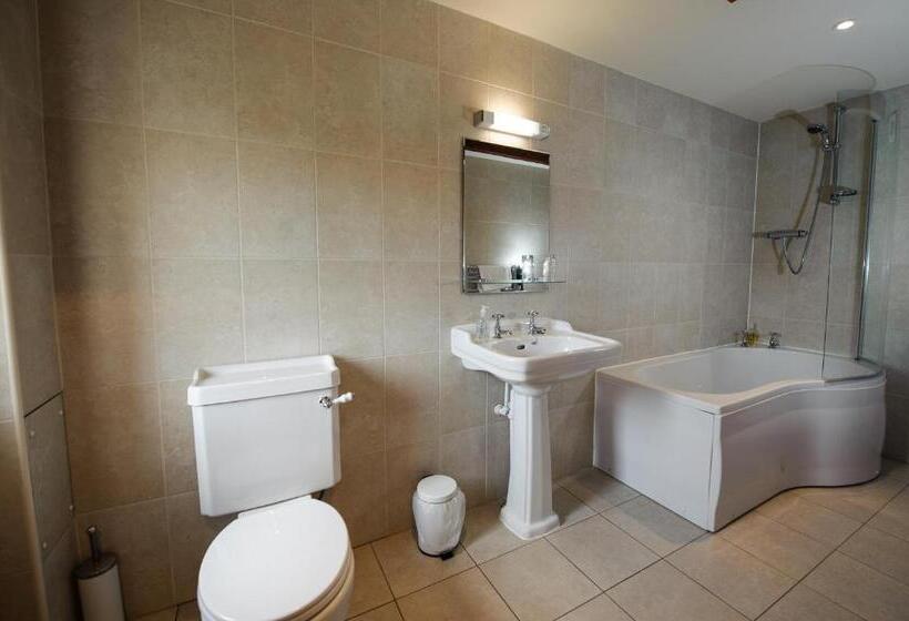 Люкс, Church Farm Lodge