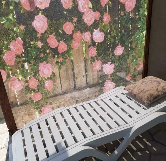 اتاق استاندارد سه نفره, гостевой дом уют