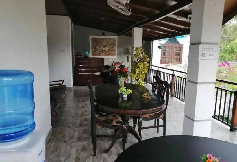 デラックスルーム, Home Living Unit