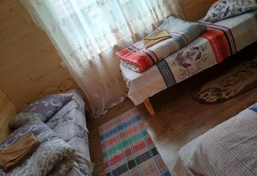 スタンダード4人部屋, садиба у василя