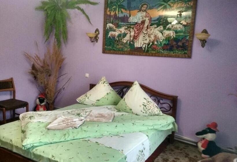 Deluxe Rum, садиба у василя