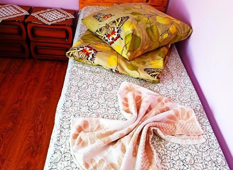 3 Bett Economy Zimmer, садиба у василя