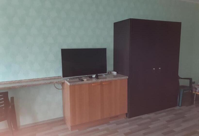 سوئیت با بالکن, отель маленький рай