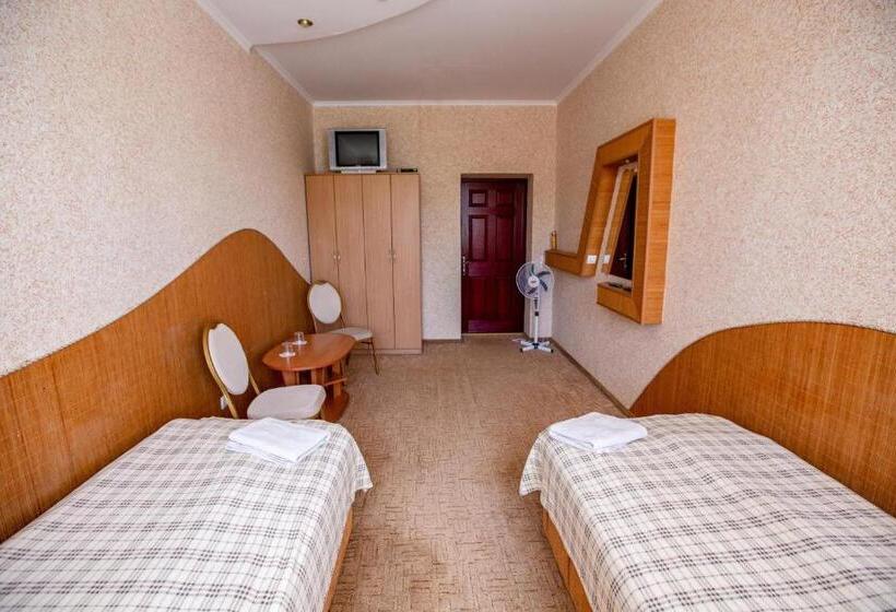 اتاق استاندارد با چشمانداز استخر, оазис