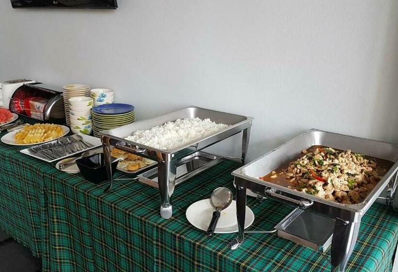 اتاق لوکس, บ้านเลขที่ 3