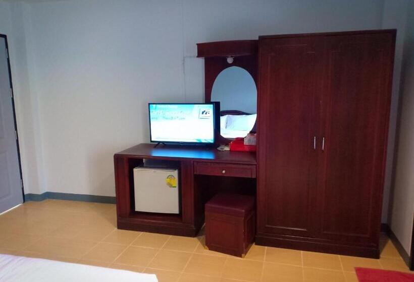 اتاق استاندارد, บ้านเลขที่ 3