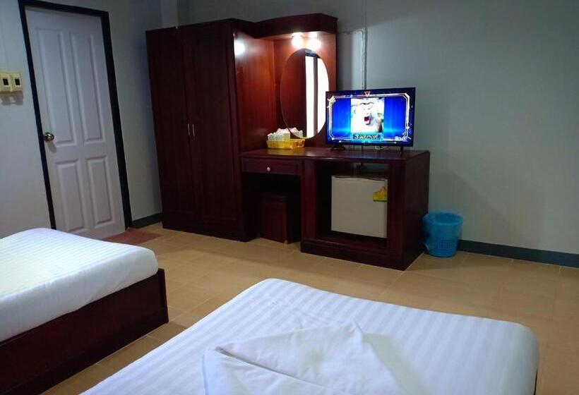 اتاق استاندارد, บ้านเลขที่ 3