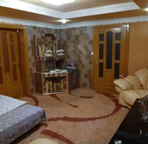 خانه 3 خوابه, у ані