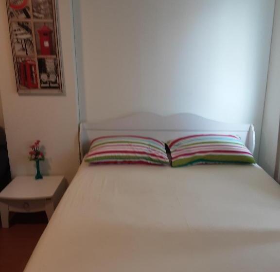 4인용 스탠다드 룸, Room In Guest Room Chan Kim Don Mueang Guest House Triple Room