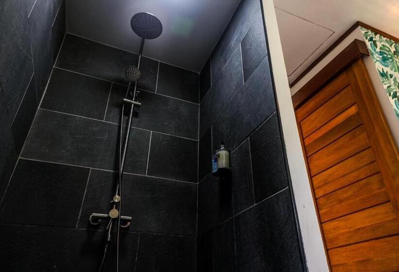 스탠다드 4인용 룸 바다전망, Les Maisons D'itac