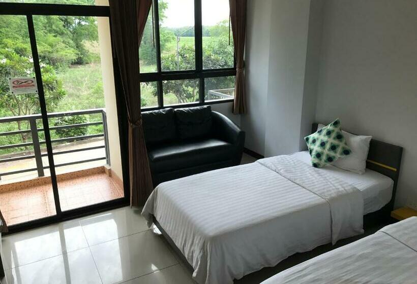 غرفة قياسية مزوَّدة بتراس, The Icon Service Apartment