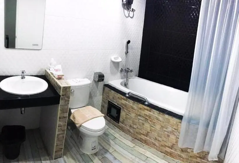 スイート, The Icon Service Apartment